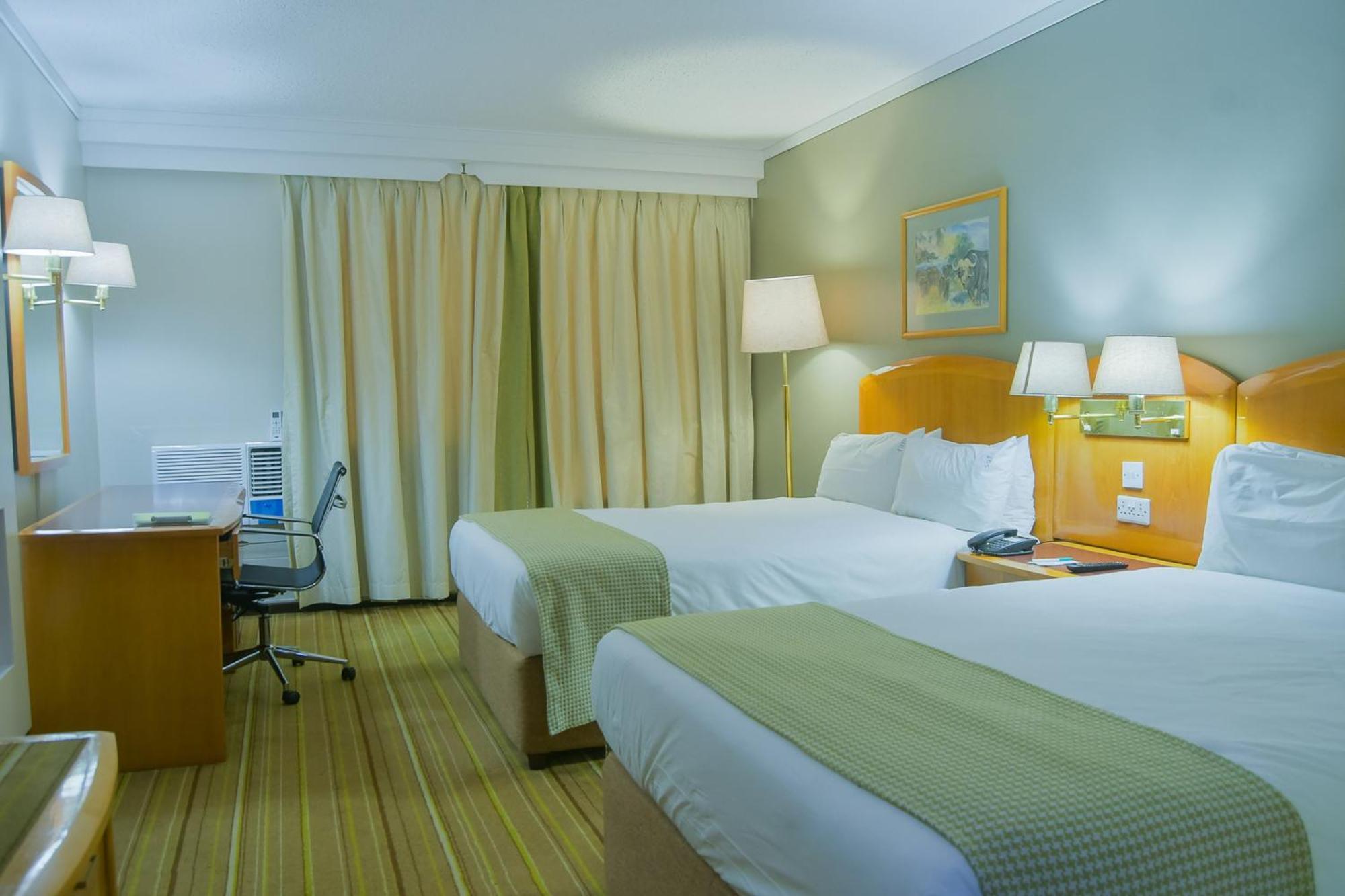 Holiday Inn - Harare By Ihg Exterior foto